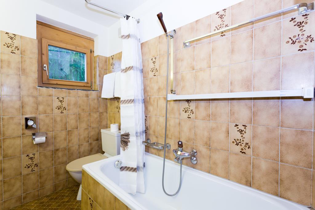 Hotel B&B Susom Surlej 席尔瓦普拉纳 外观 照片